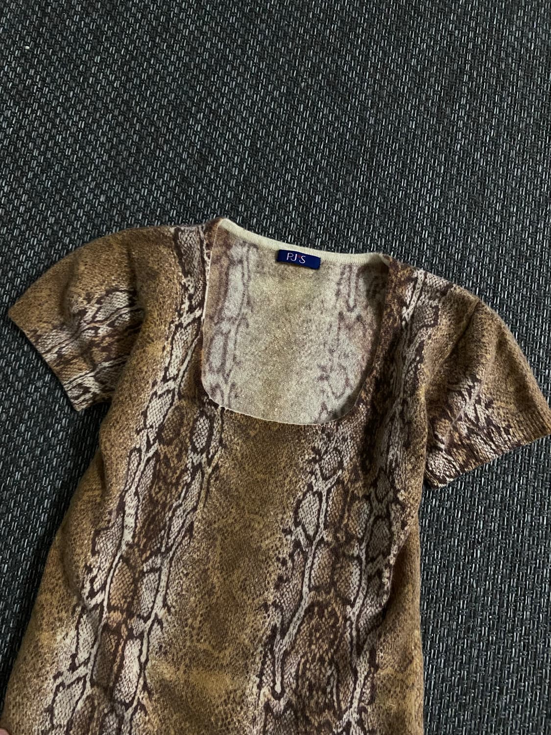 Python Print Slim-Fit Crop Tee 상품이미지3