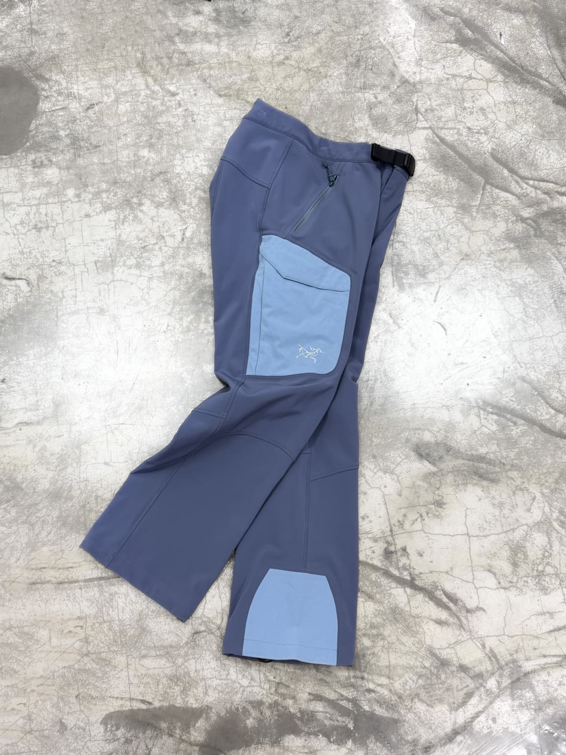 아크테릭스 감마 AR 소프트쉘 팬츠 상품이미지1