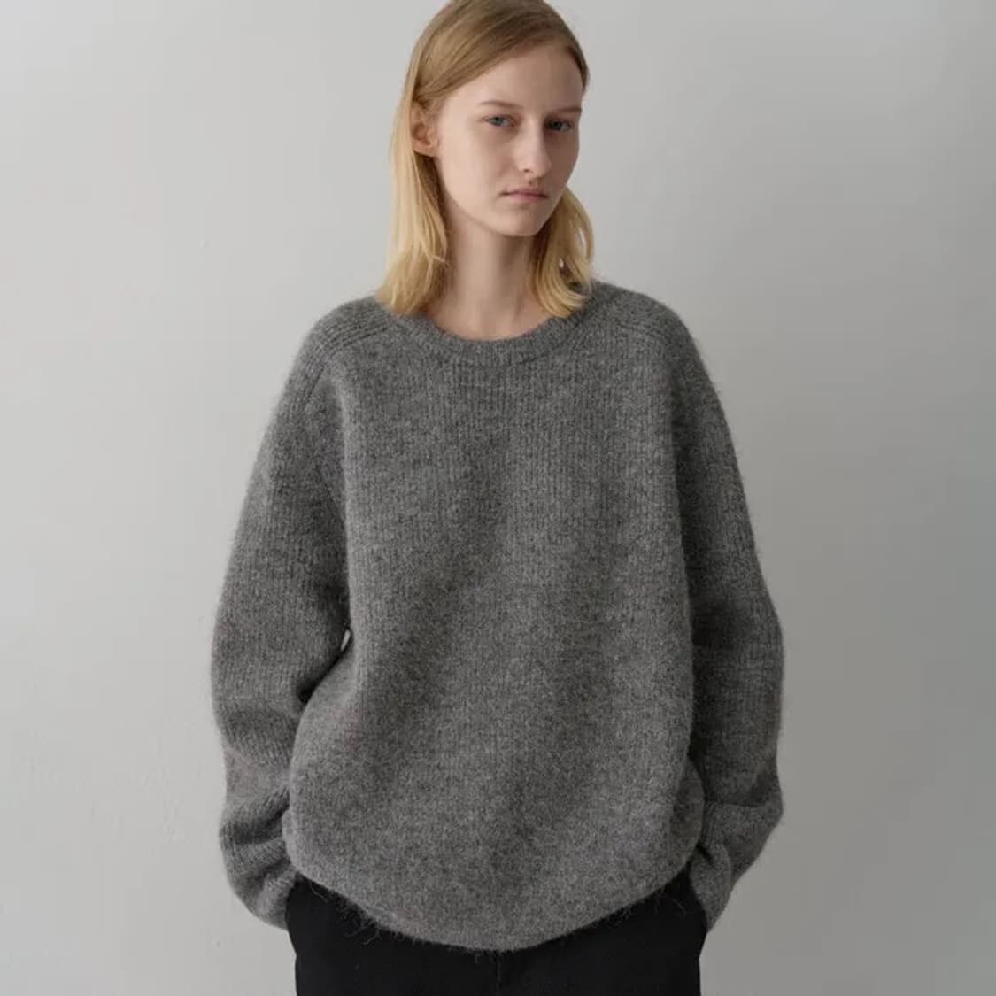 (s) 파사드패턴 알파카 풀오버 니트 상품이미지1