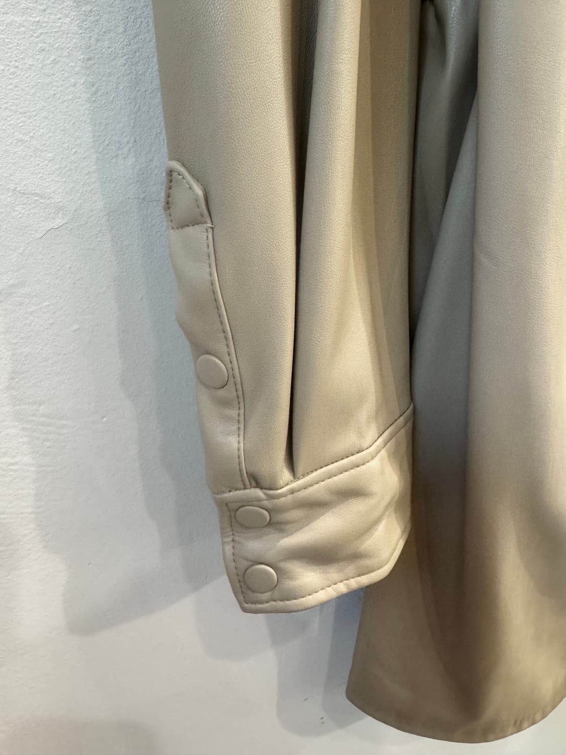 zara 페이크레더 랩 원피스 상품이미지4