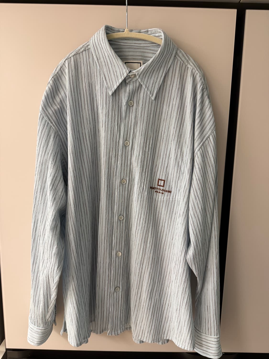 우영미 25ss 스트라이프 셔츠 블루 상품이미지2