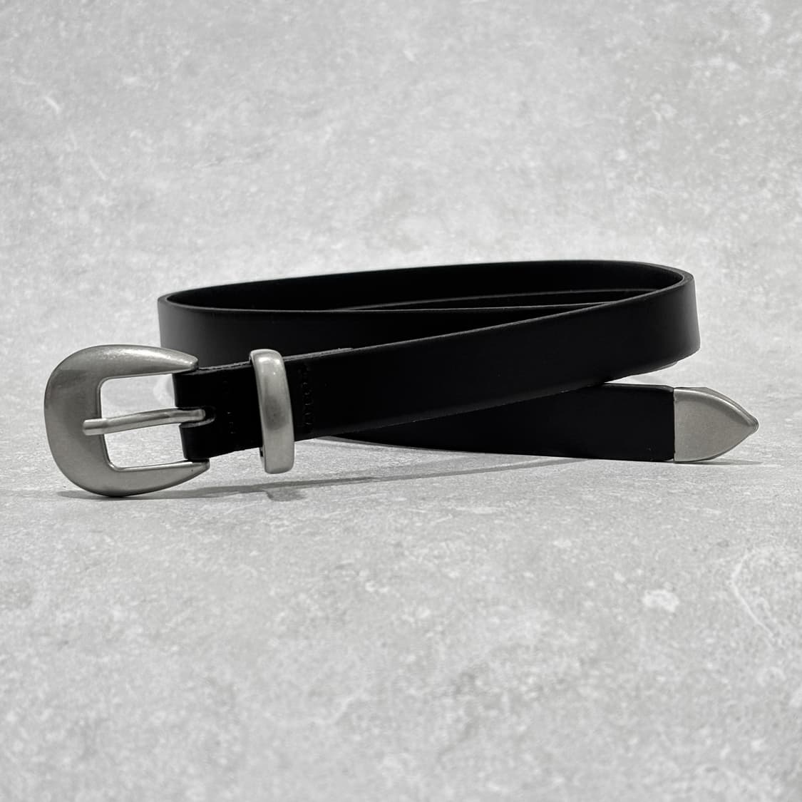 Oribell 라운드 볼드 버클 이탈리아 소가죽 웨스턴 벨트 블랙 상품이미지3