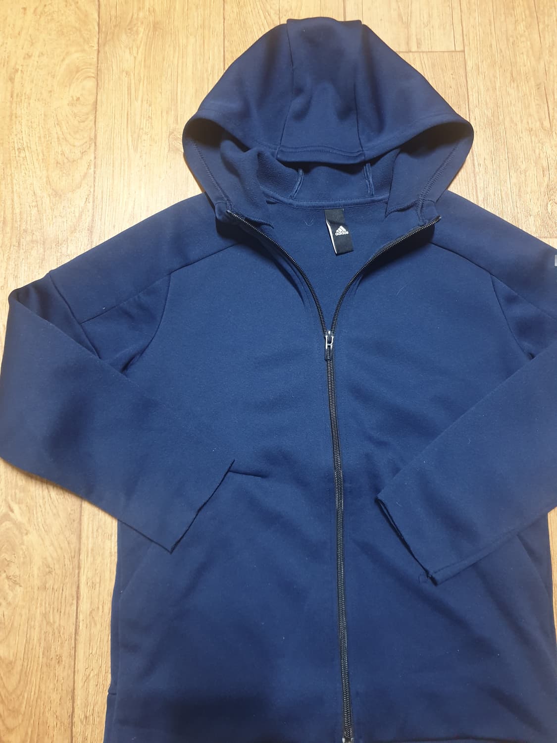 1219 아디다스 운동복 후드집업 90 사이즈입니다 상품이미지4