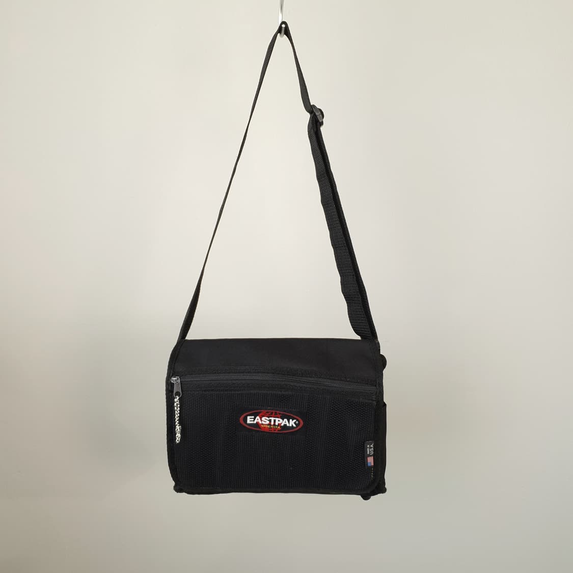 EASTPAK cross bag 상품이미지1