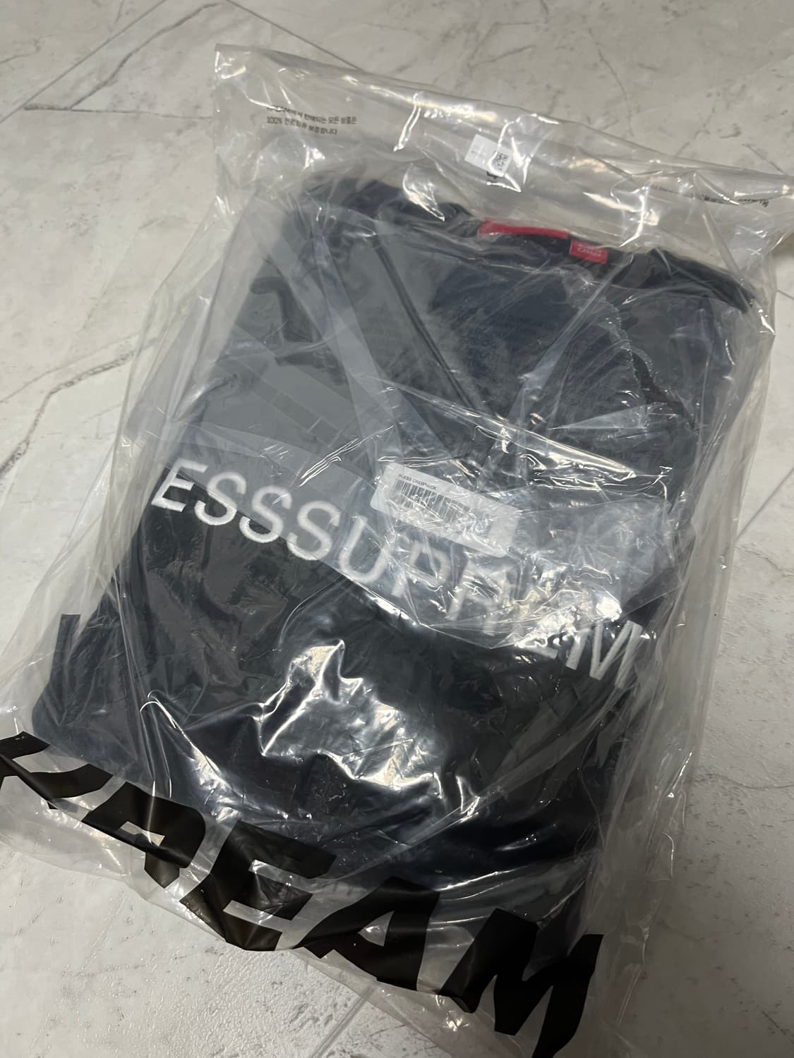 슈프림 블레스 크루넥 블랙 상품이미지2