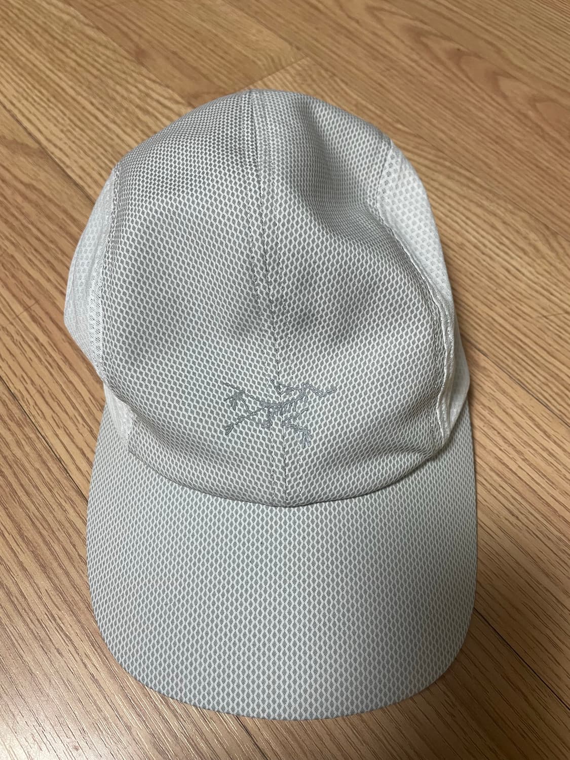 아크테릭스 매쉬 상품이미지1