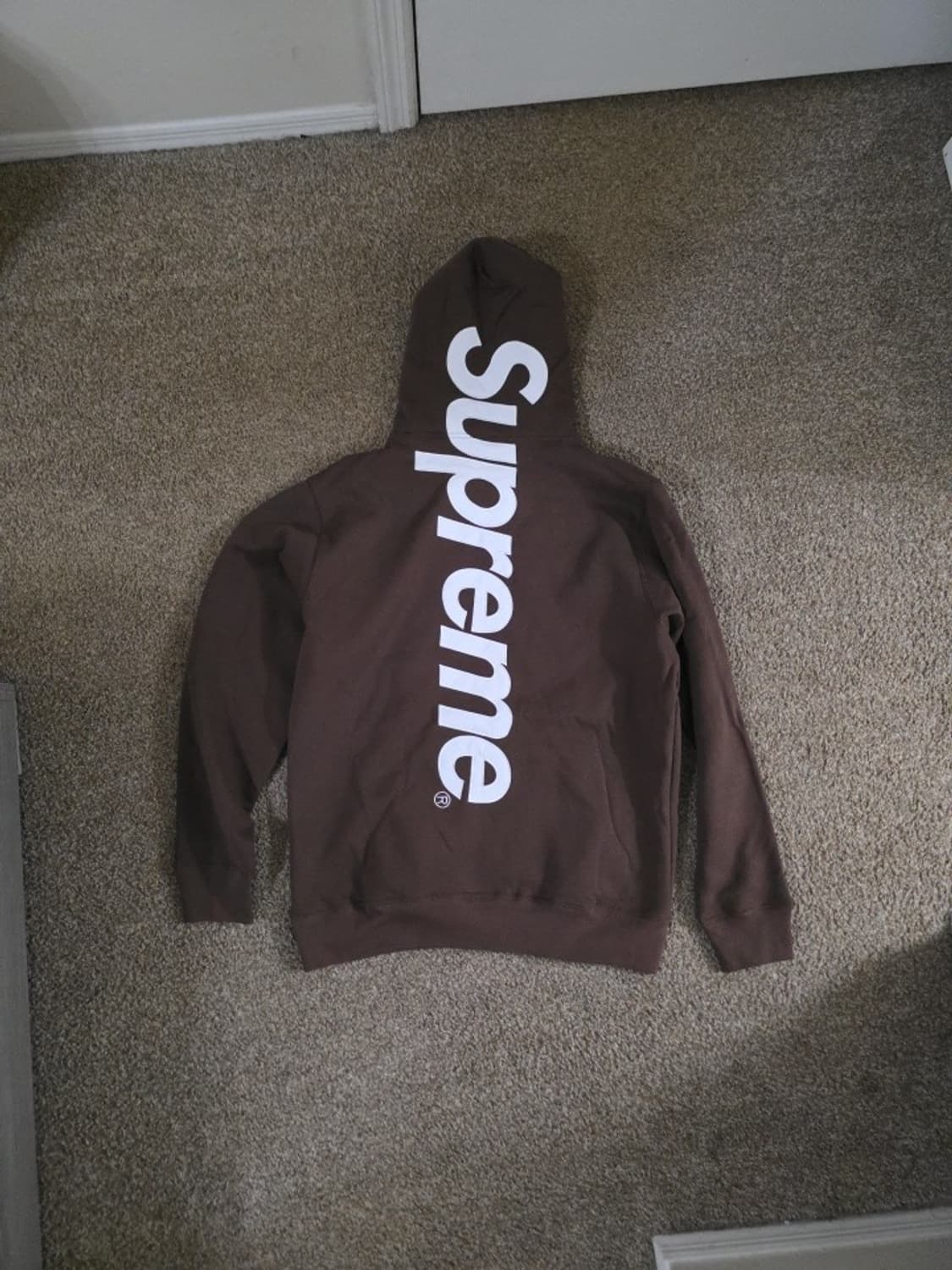 24FW 슈프림 새틴 아플리케 후드티 상품이미지1