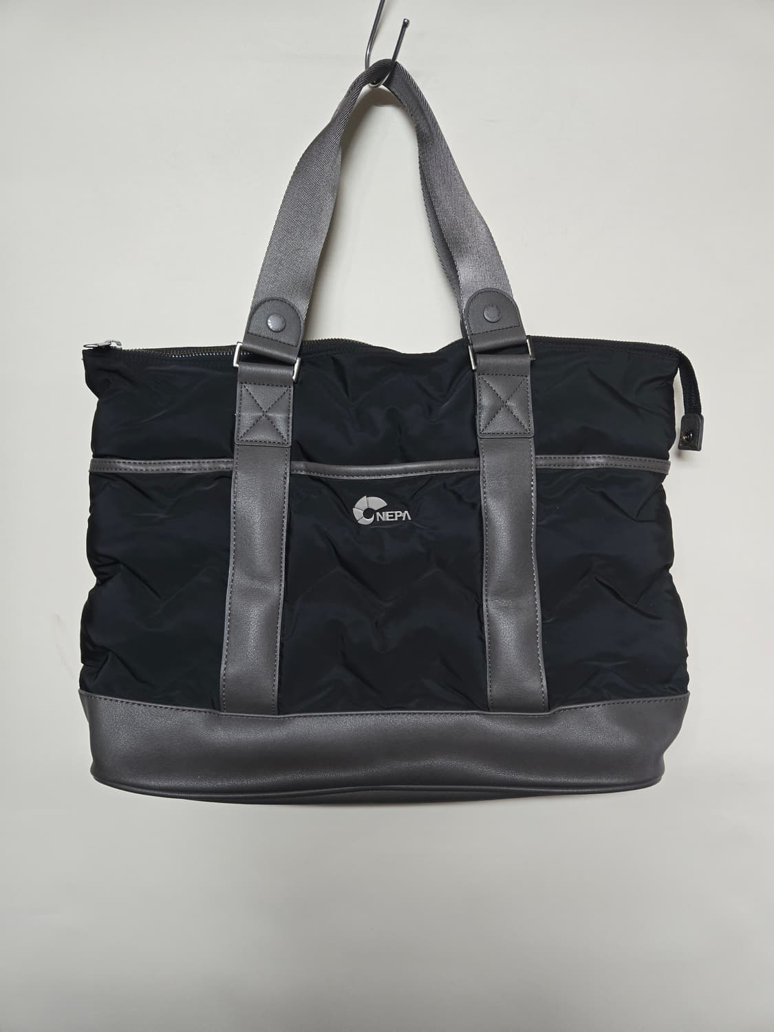 네파 블랙 퀼팅 토트백 가방 상품이미지1