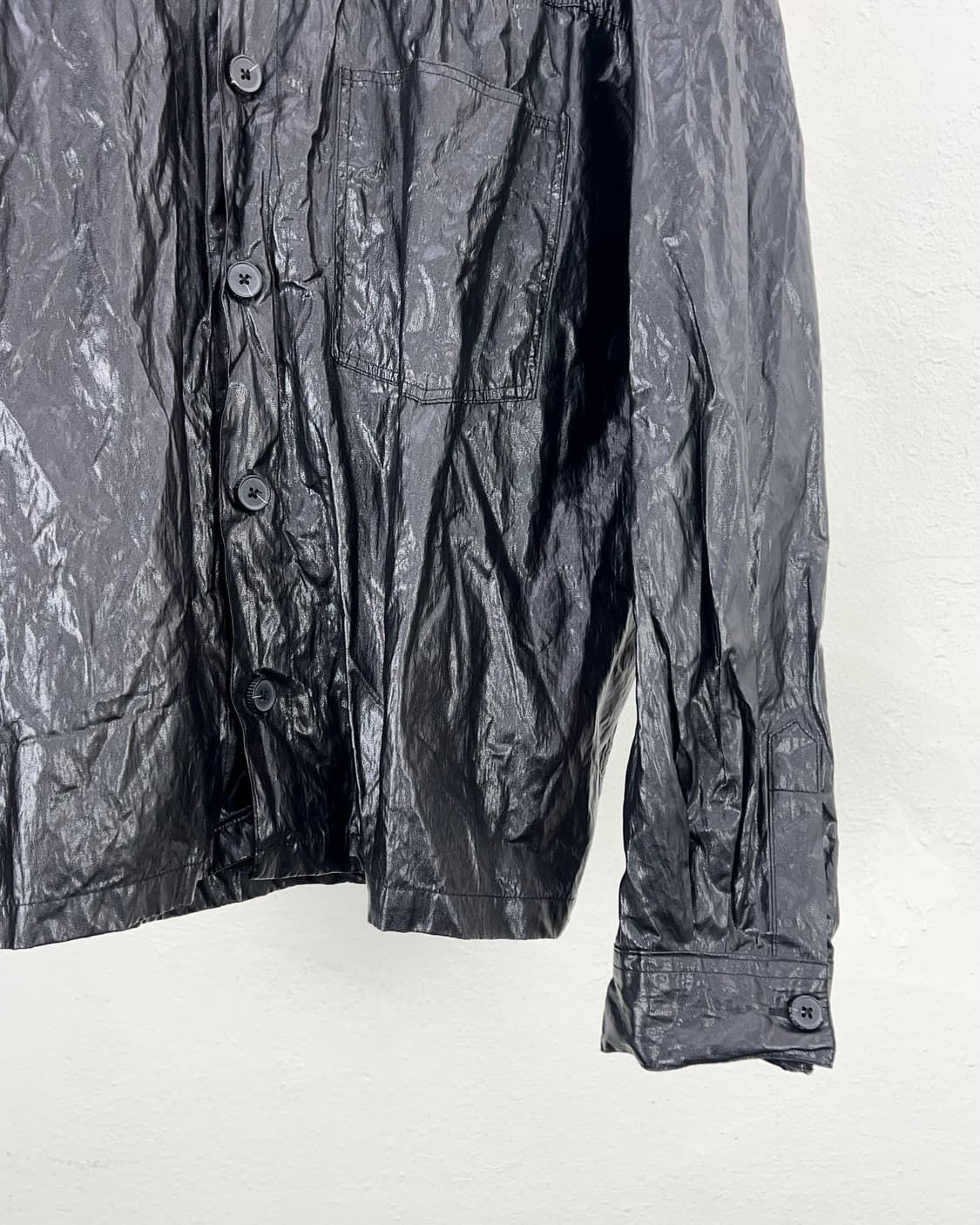 인템포무드 블랙 링클 디포머 아웃핏 셔츠 상품이미지5