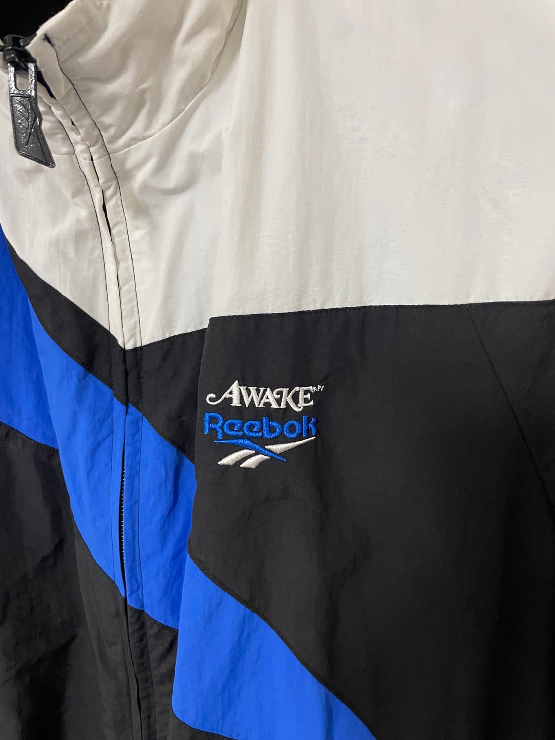 어웨이크 뉴욕 x 리복 트랙자켓 상품이미지2