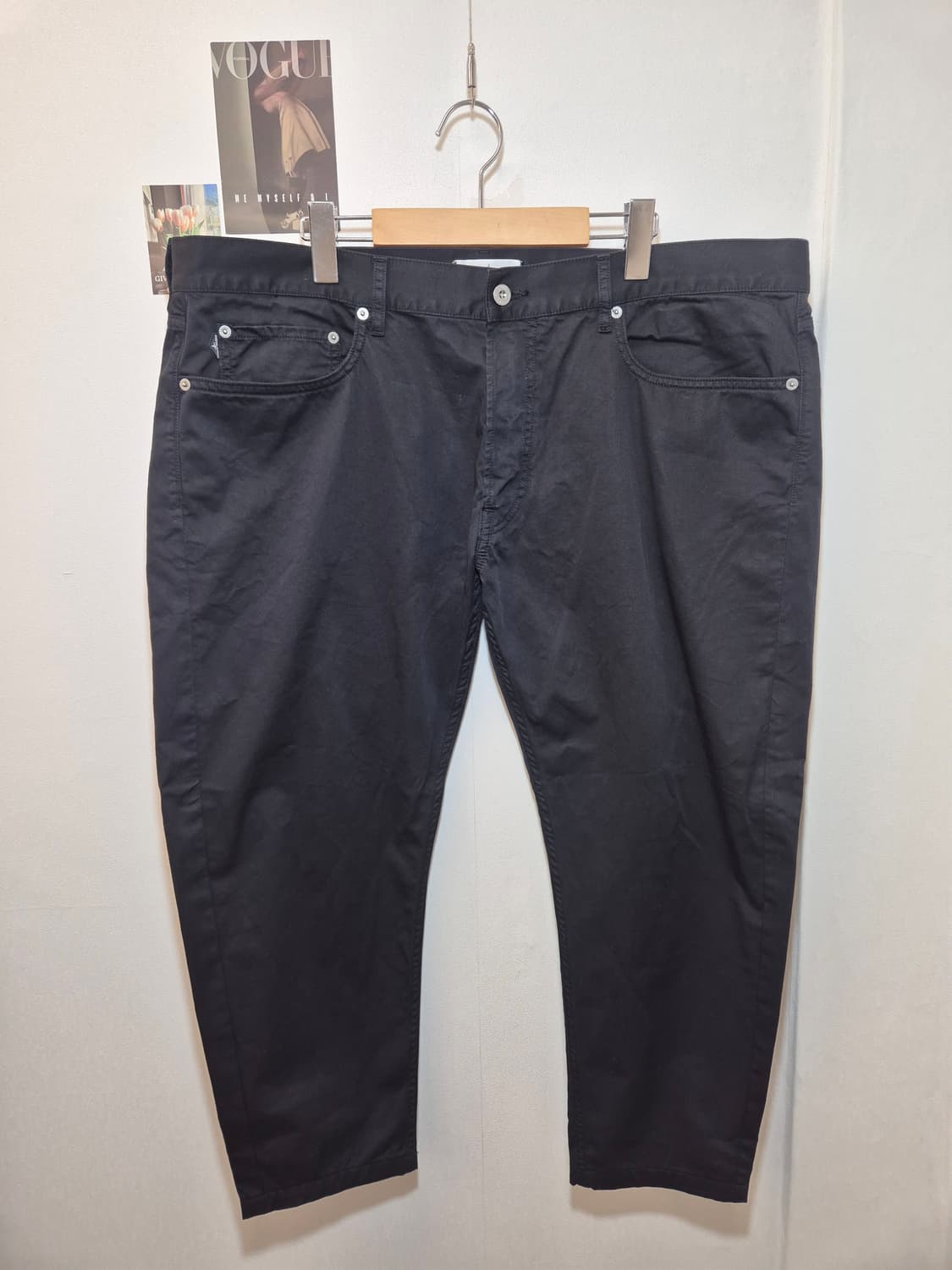 스톤아일랜드의 깔끔한 블랙진이에요
사진에서 보이는 것처럼 W40, L32 상품이미지1