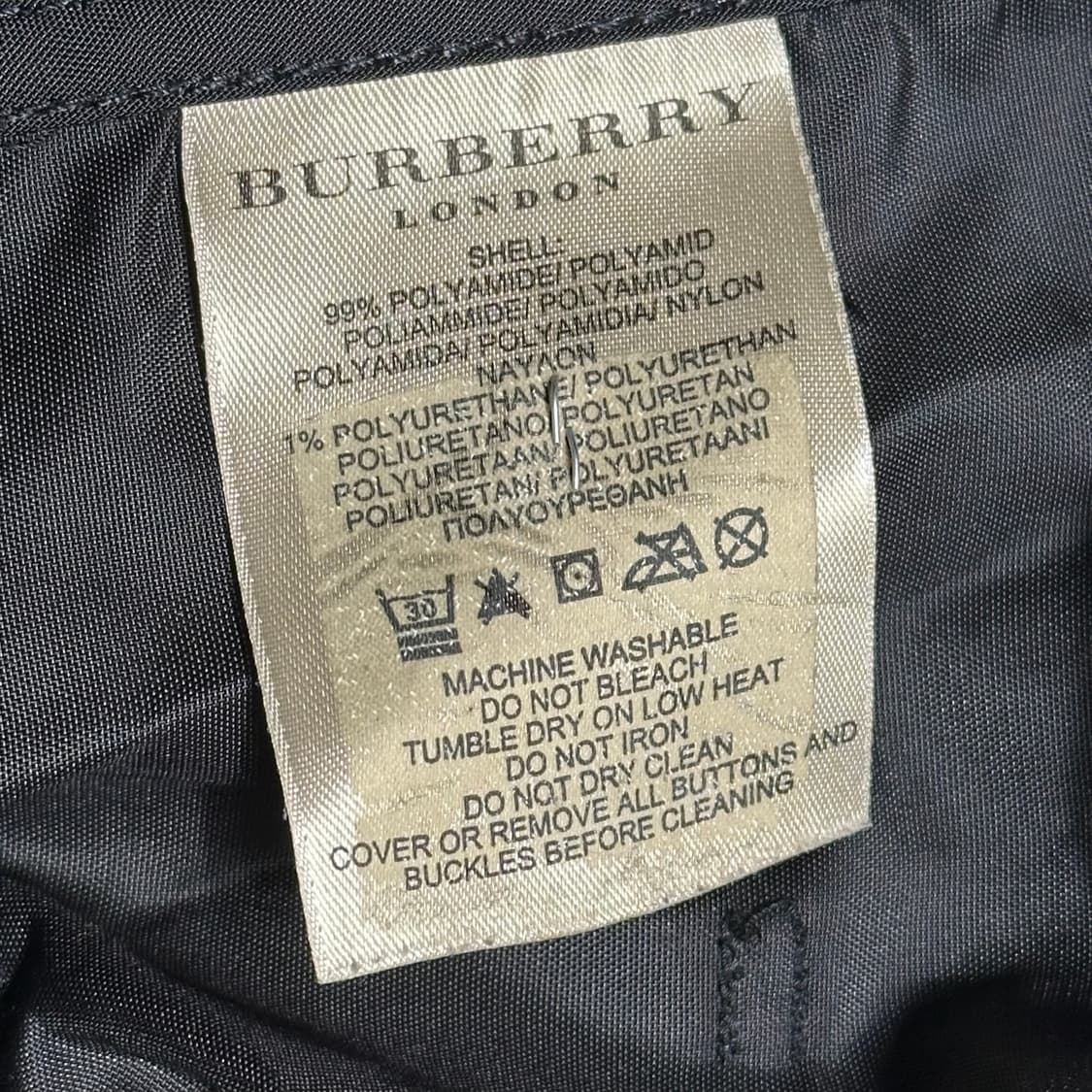 Burberry 런던 내피 외피 분리 유틸리티 블랙 자켓 상품이미지7