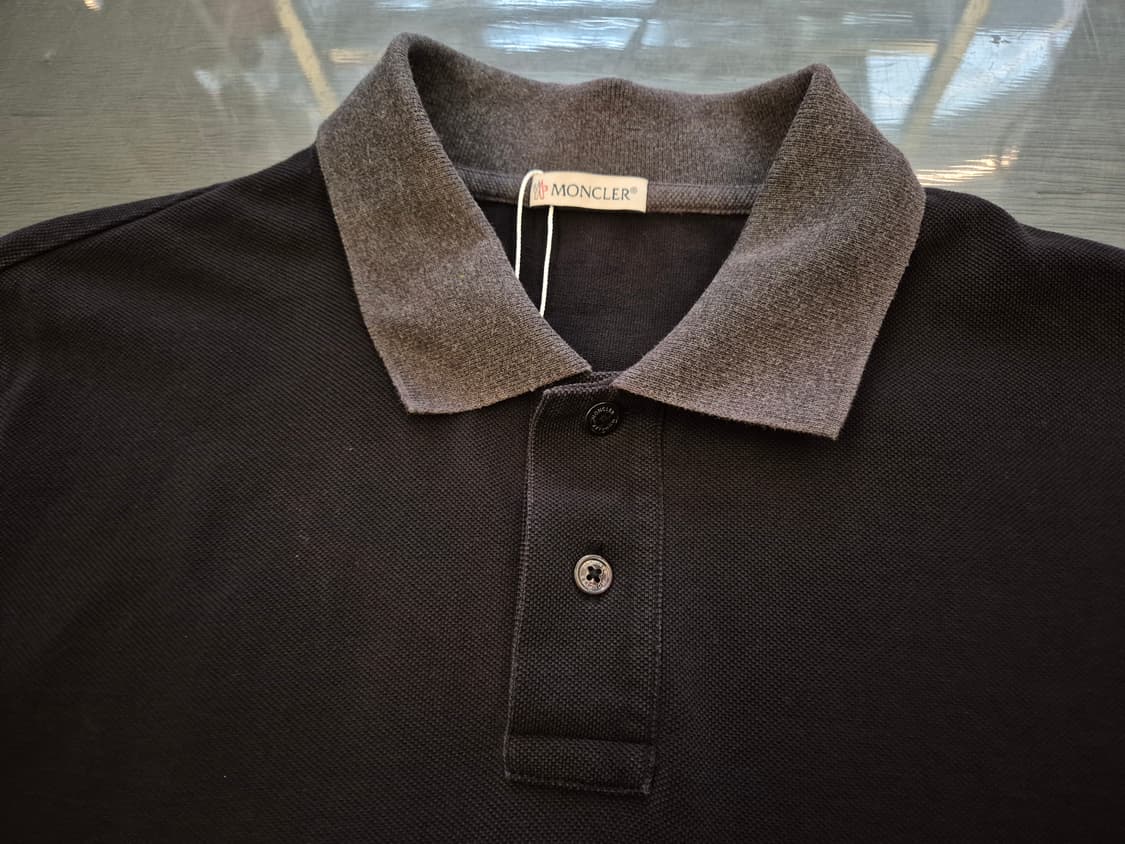 몽클레어 피케 카라 티셔츠 상품이미지2