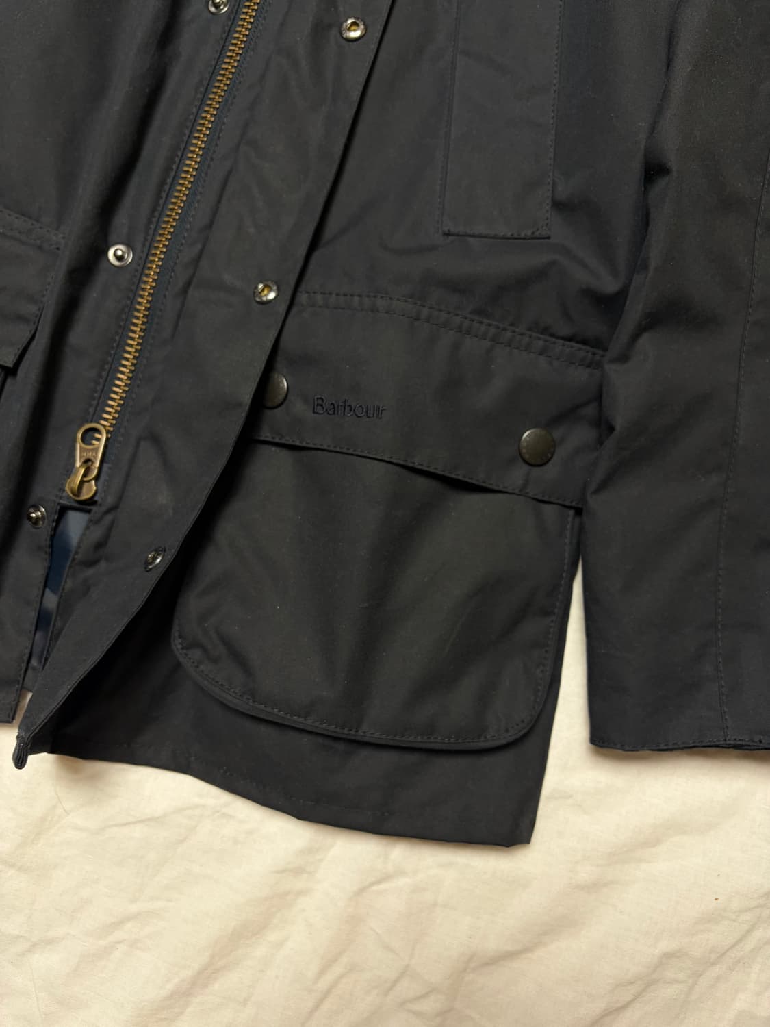 [새상품] 바버 애쉬비 왁스자켓 다크네이비 M 상품이미지4