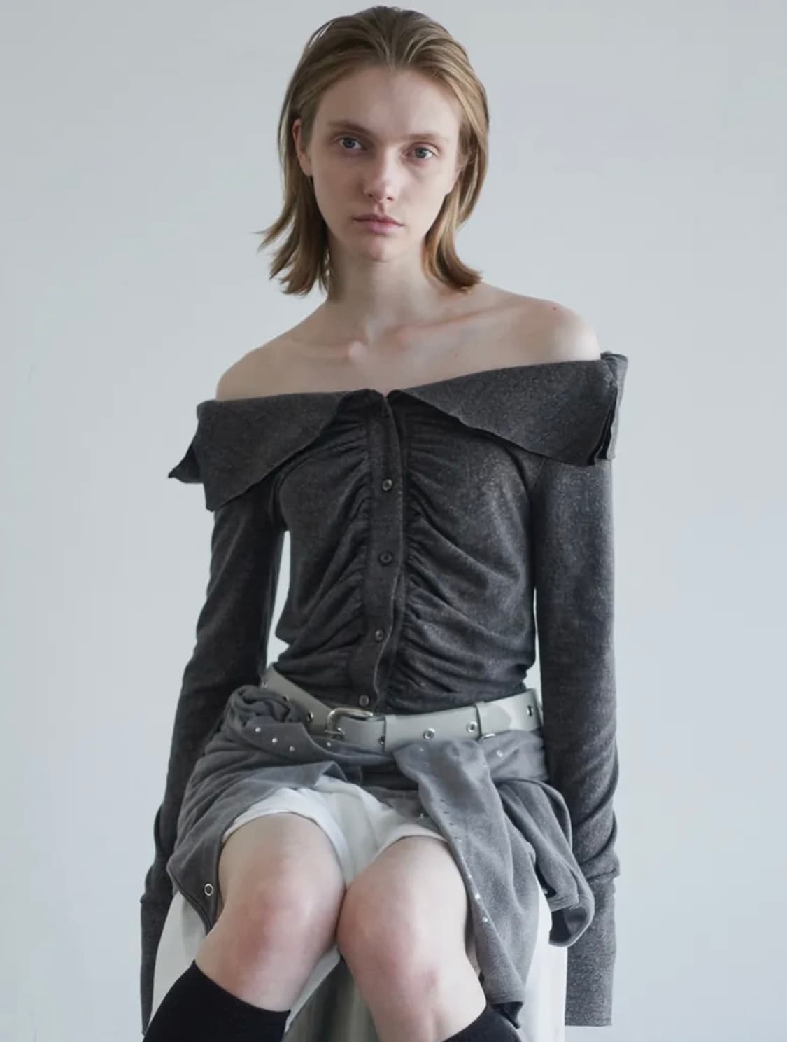 세릭 링클 오프숄더 WRINKLE OFF SHOULDER TOP 상품이미지1