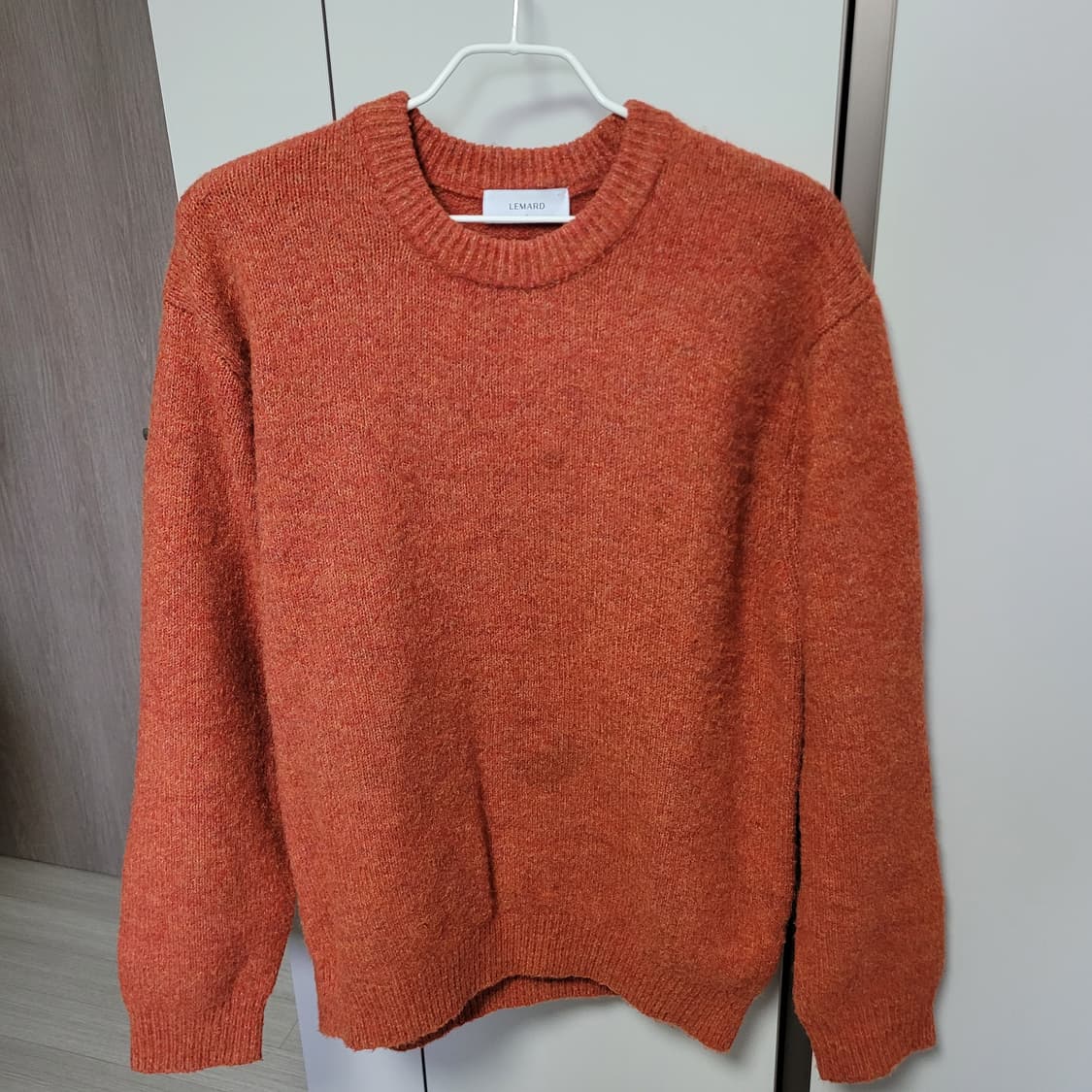 르마드 울 오버핏 라운드 니트 오렌지 상품이미지1