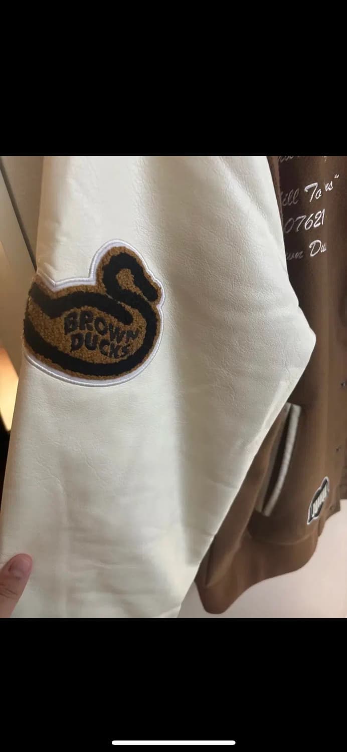 칼하트 wip 브라운덕 바시티 자켓 (L) 사이즈 상품이미지5