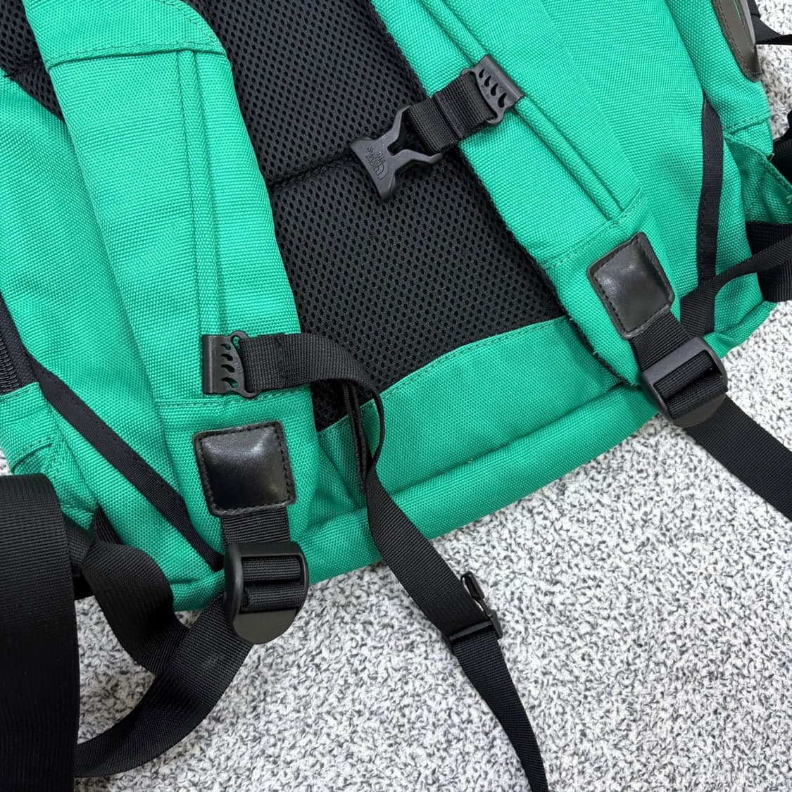 노스페이스 버클리 등산 백팩 0325J 상품이미지4