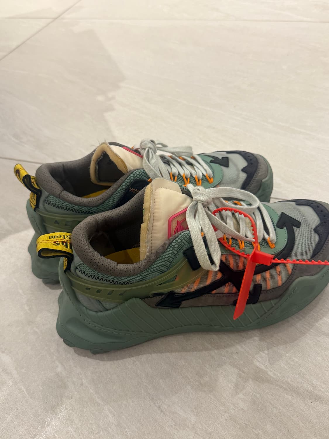 오프화이트 ODSY-1000 스니커즈 41 상품이미지4