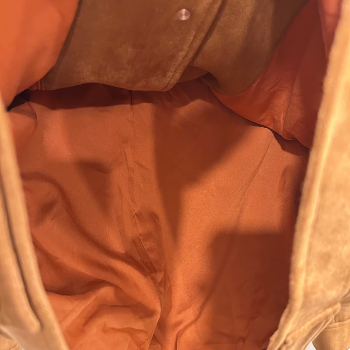 빈티지 로고 버튼 포켓 스웨이드 트러커자켓 상품이미지4