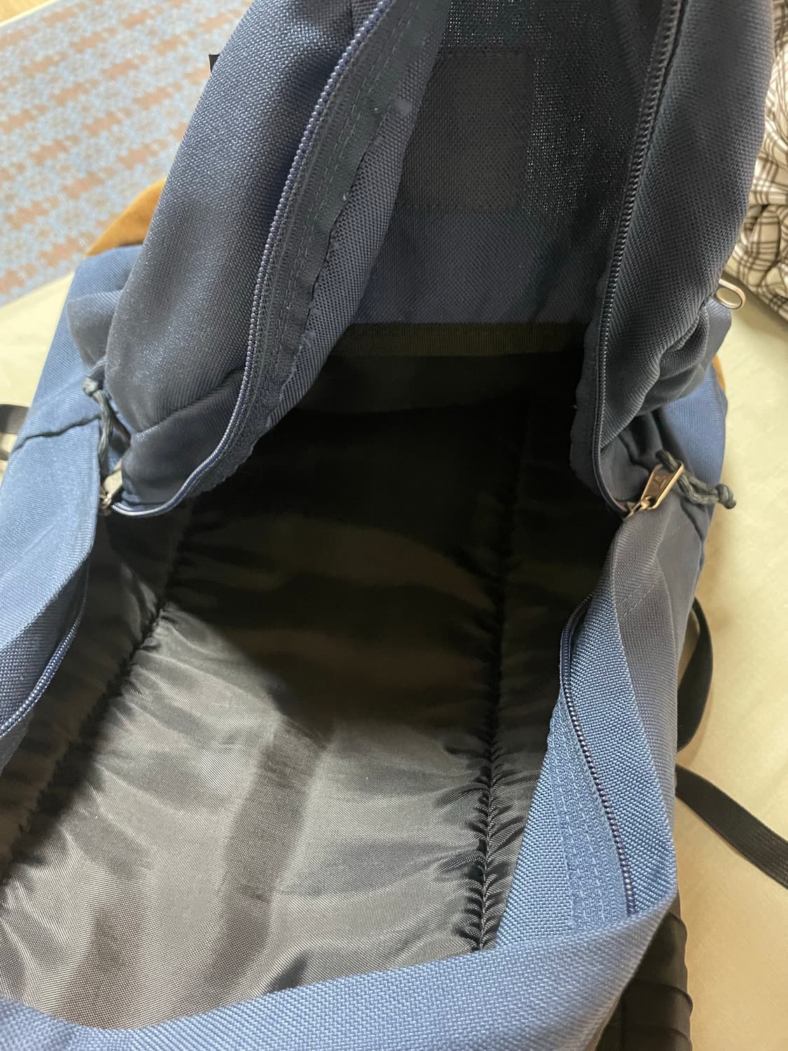 잔스포츠 스웨이드 백팩 상품이미지4