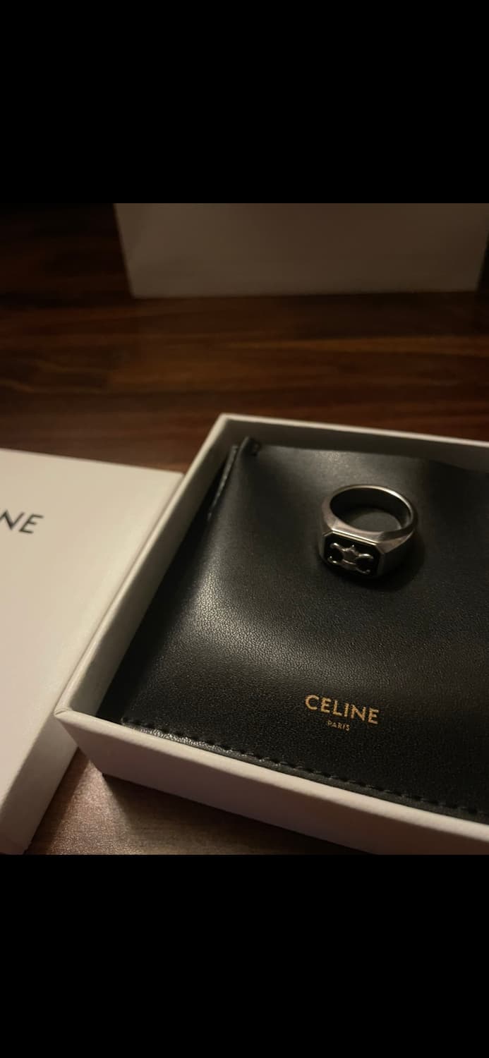 박보검착용 셀린느 25ss 트리옴페 오닉스 시그넷링 상품이미지4