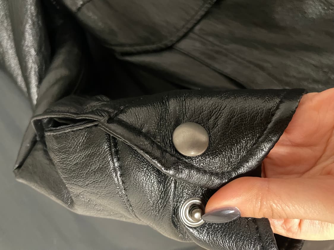 (거의 새상품) 오데스 빈티지 하이넥 레더 자켓 블랙 상품이미지6