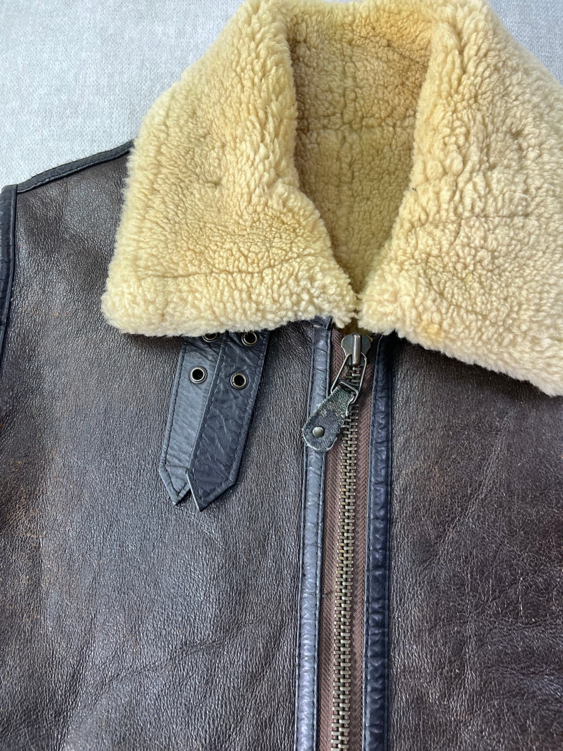 100 90s 미군 USA B-3 양털 무스탕 조끼 상품이미지3