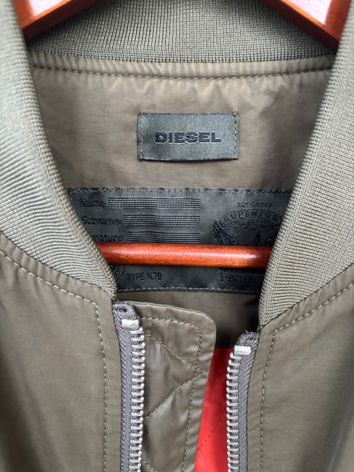 디젤 MA-1 봄버 자켓 L 카키 (100-103) 상품이미지2