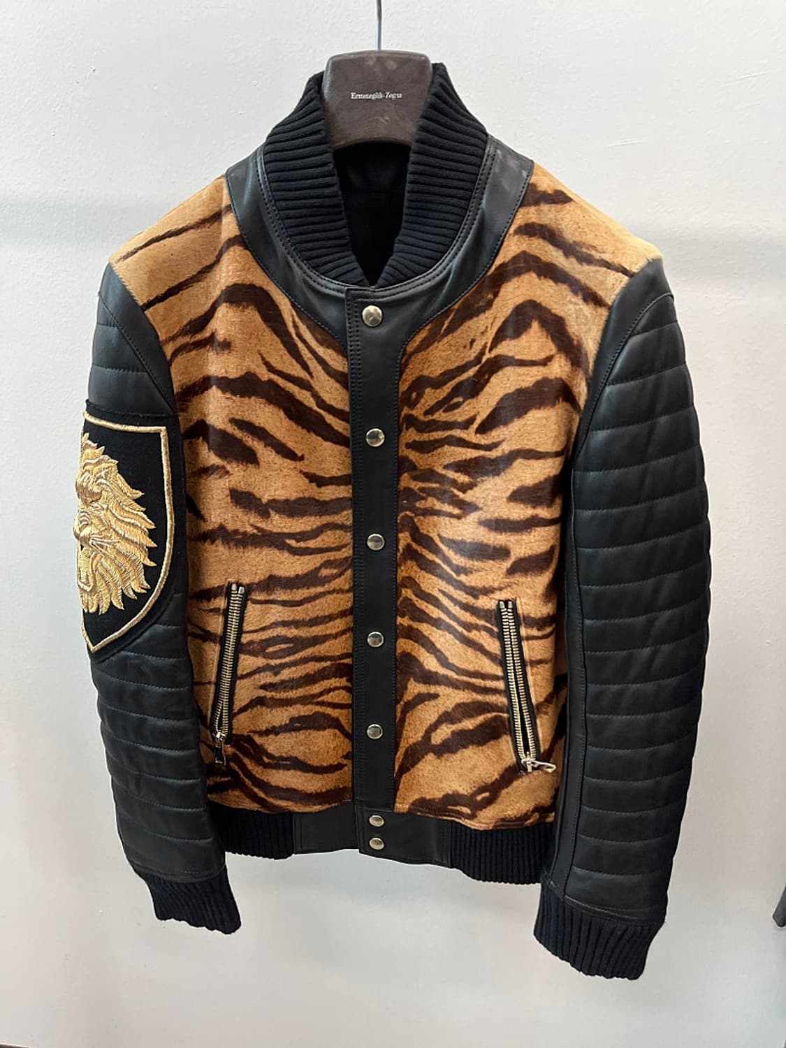 95) 발망 컬렉션 타이거 송치 가죽자켓  상품이미지2