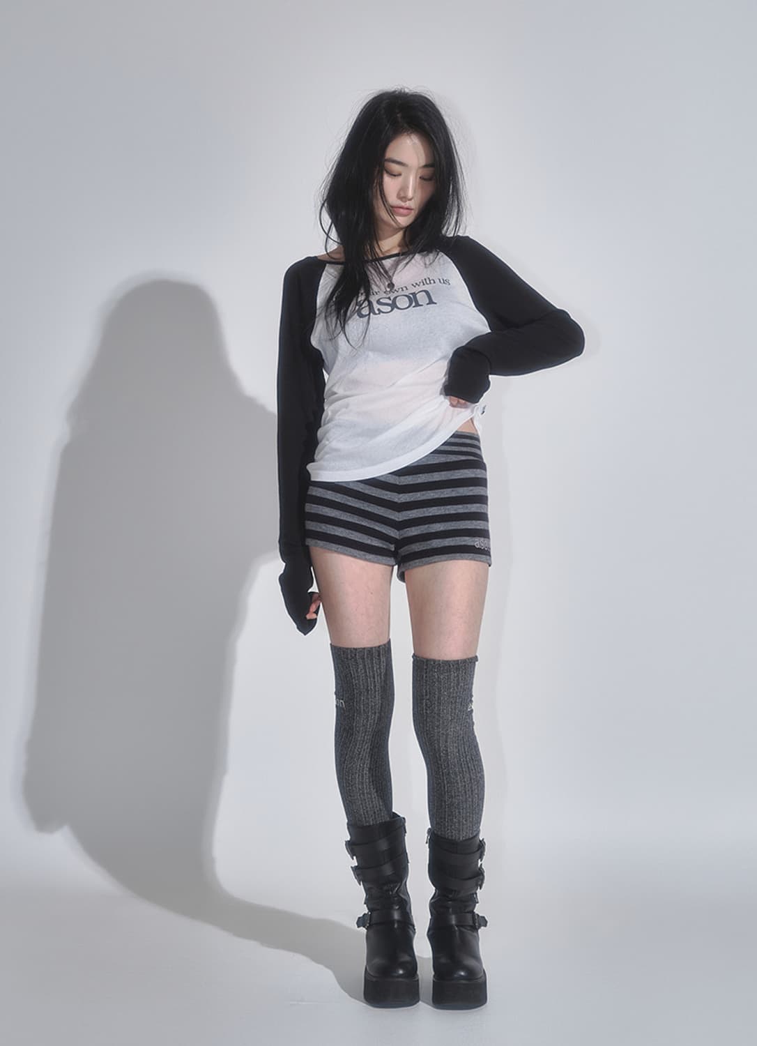 애즈온 젬 마이크로 쇼츠 스트라이프 블랙 상품이미지1