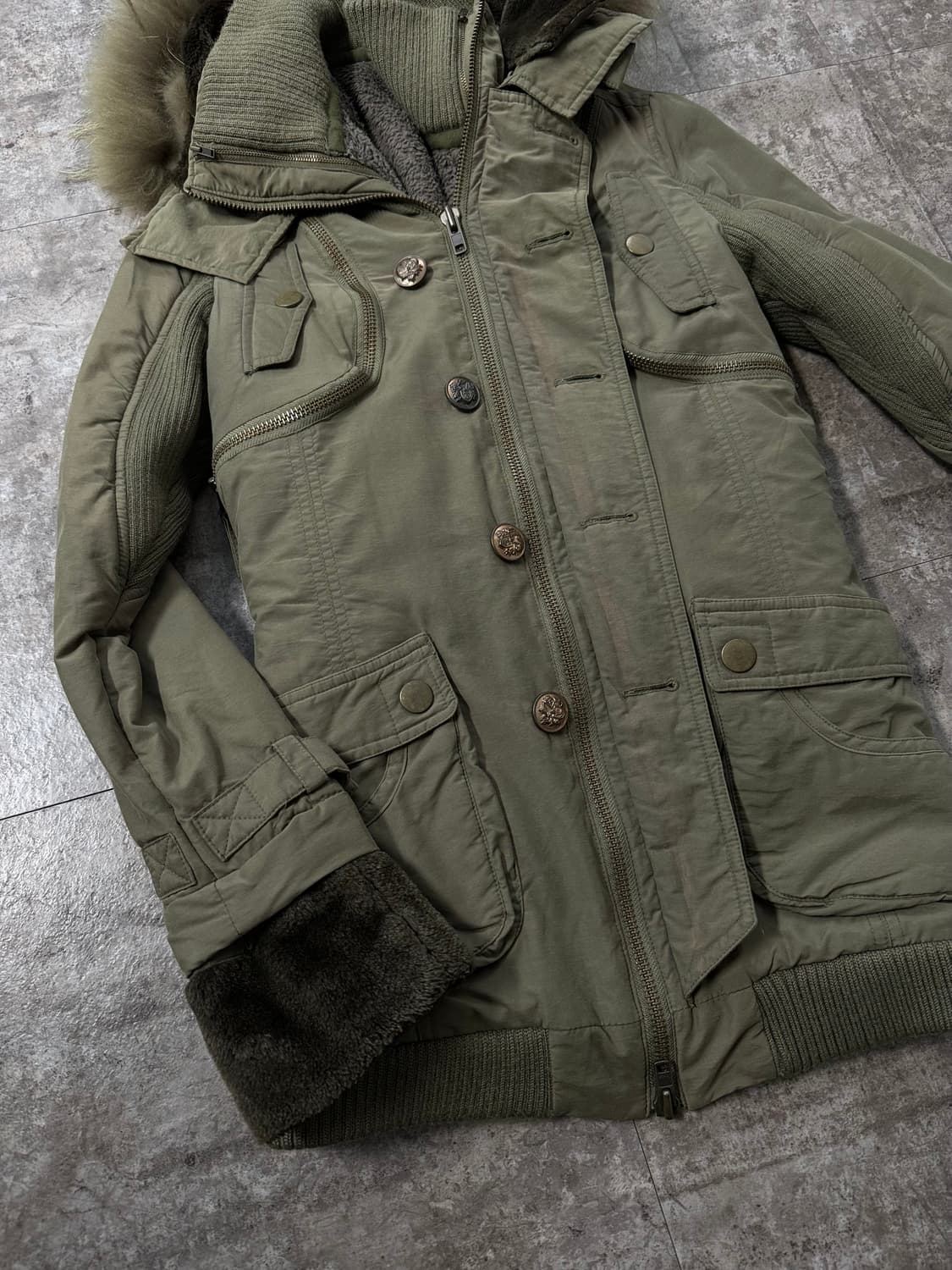 와이투케이 벨티드 멀티 웨이 퍼 디테일 파카 상품이미지4