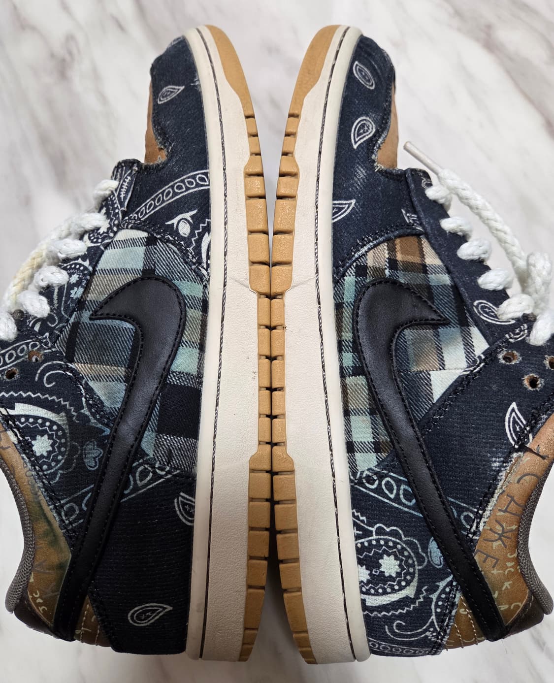 나이키 트래비스 스캇 SB 덩크 로우 상품이미지3