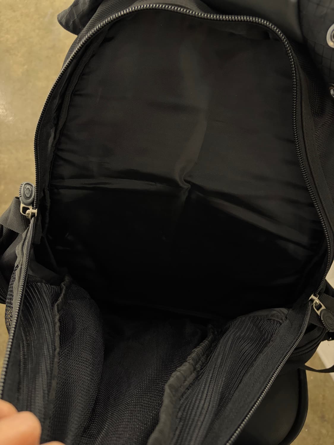 Oakley icon backpack black 상품이미지7