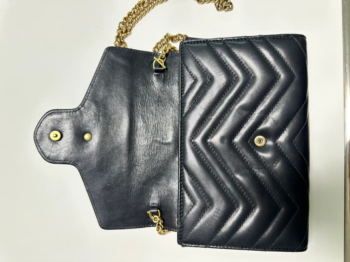 구찌 마몽트 마틀라세 체인백 블랙 상품이미지5