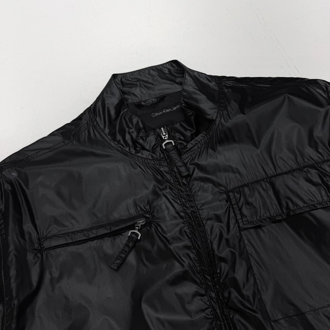 캘빈클라인 유광 바이커 경량 바람막이 자켓 상품이미지3