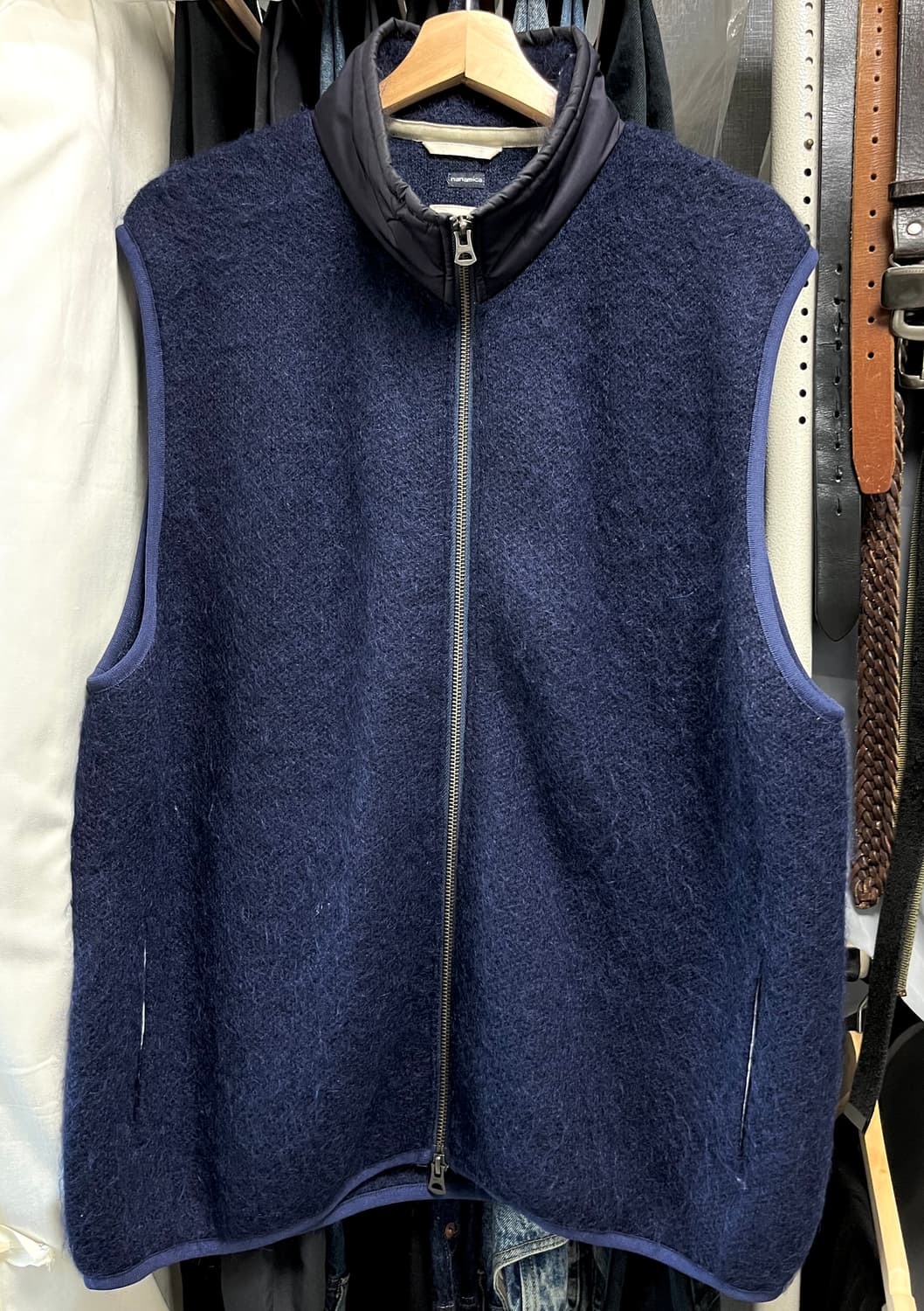 24fw 나나미카 모헤어 베스트 / 네이비 상품이미지1