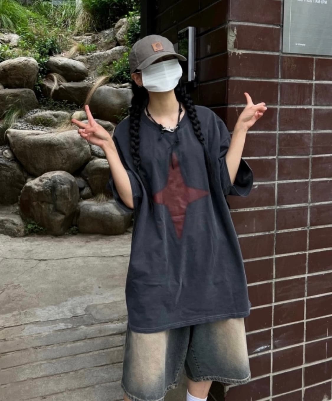 빈티지 y2k 워싱 차콜 반팔티 상품이미지5