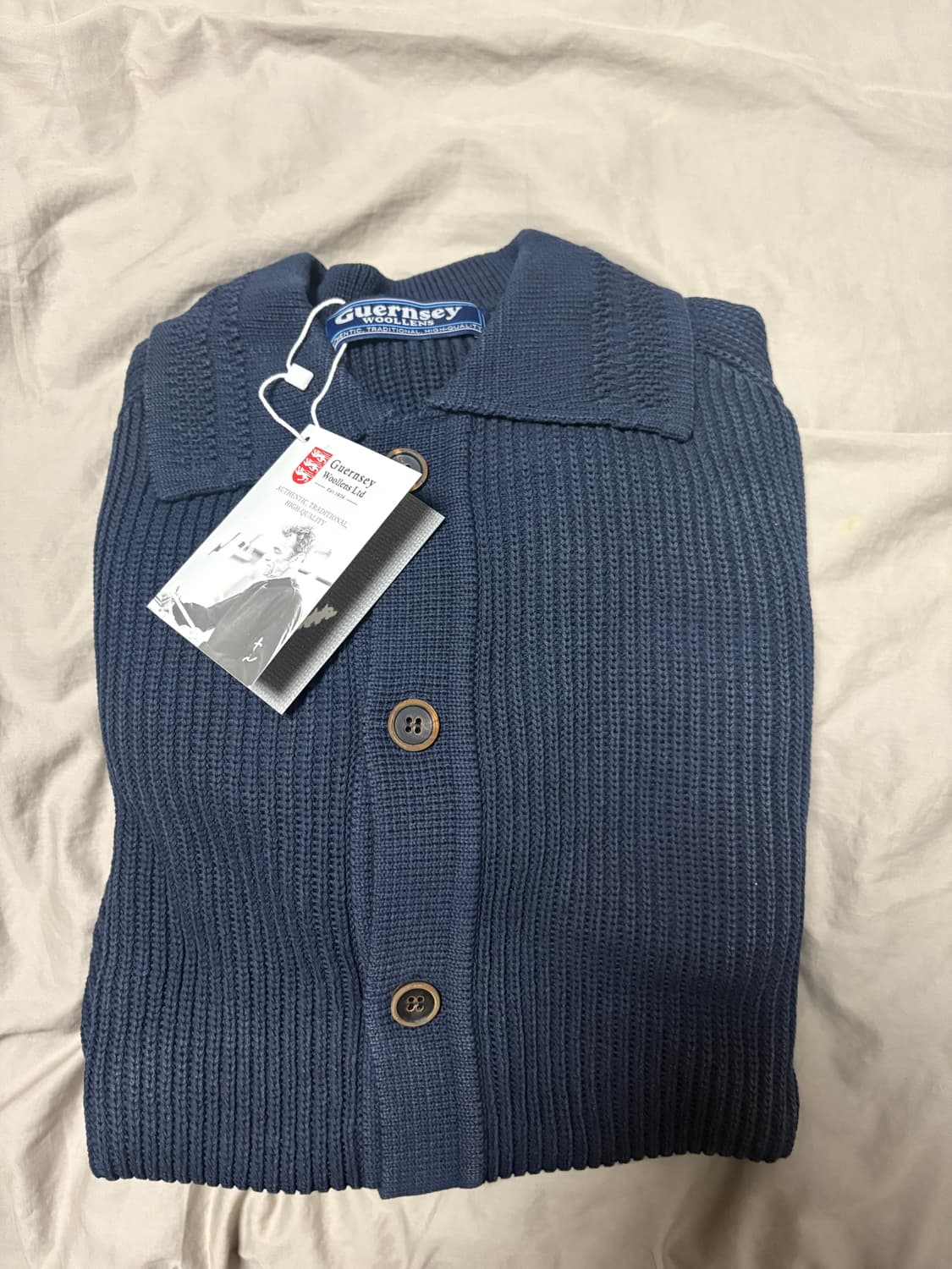 (새상품) 건지울른스 카라가디건 네이비 xl 상품이미지4