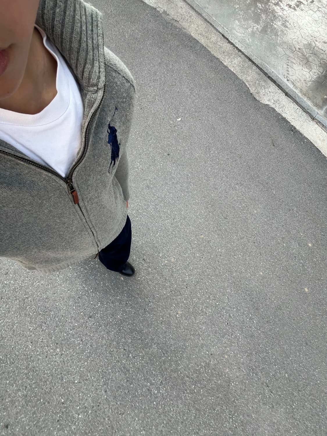 폴로 빅포니 니트 집업 상품이미지1