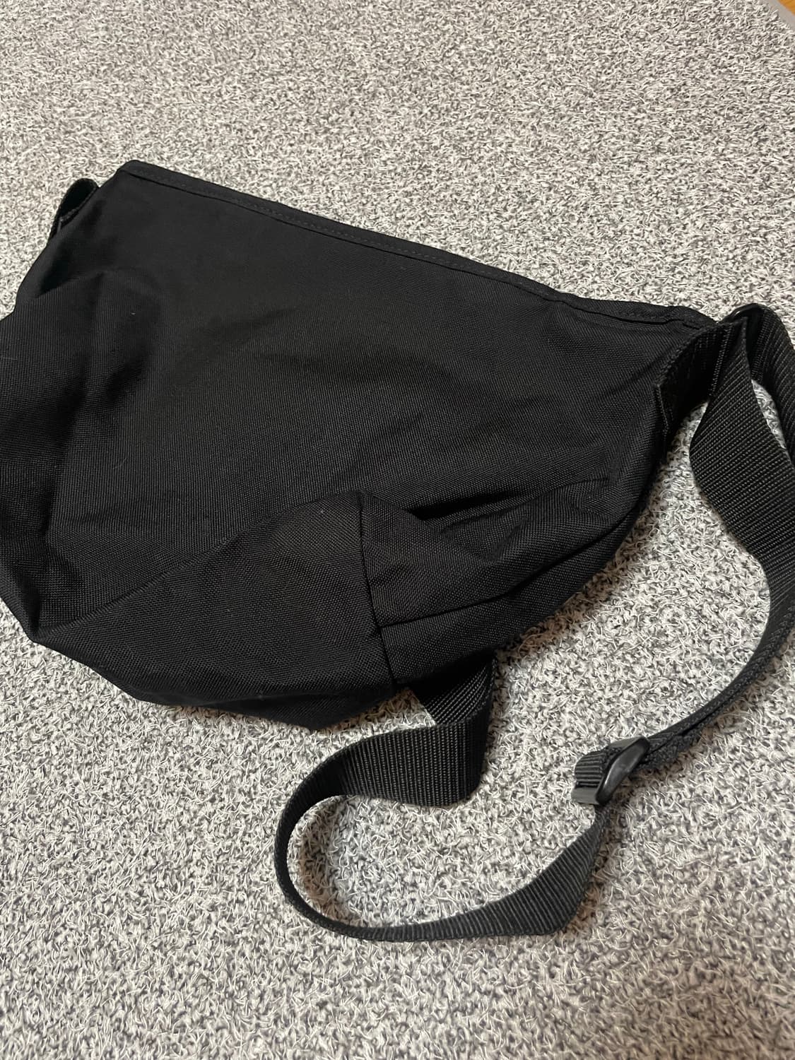 언더커버 X 맨하탄 포티지 메신저 백 상품이미지3