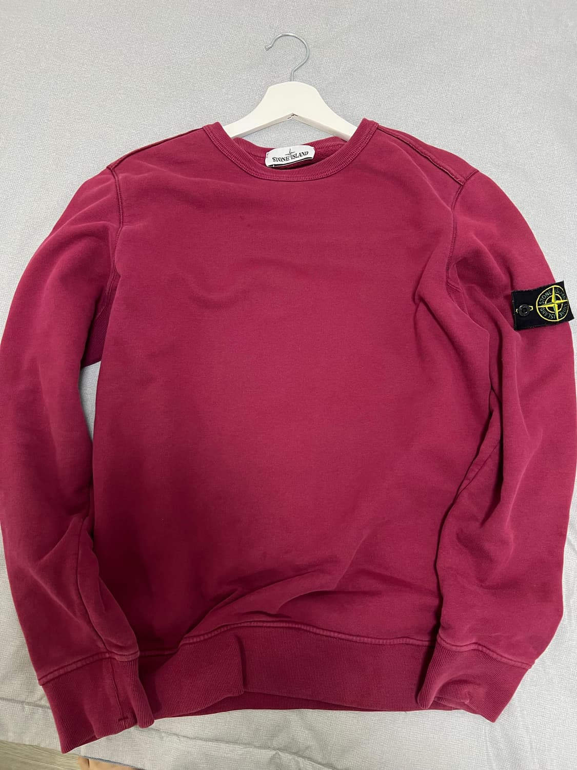 스톤아일랜드 와인 맨투맨 상품이미지2