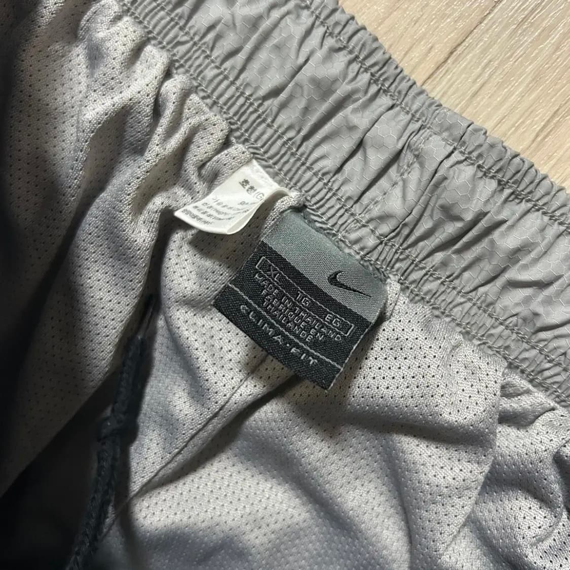 나이키 올드스쿨 그레이 나일론 카고팬츠(XL) 상품이미지2