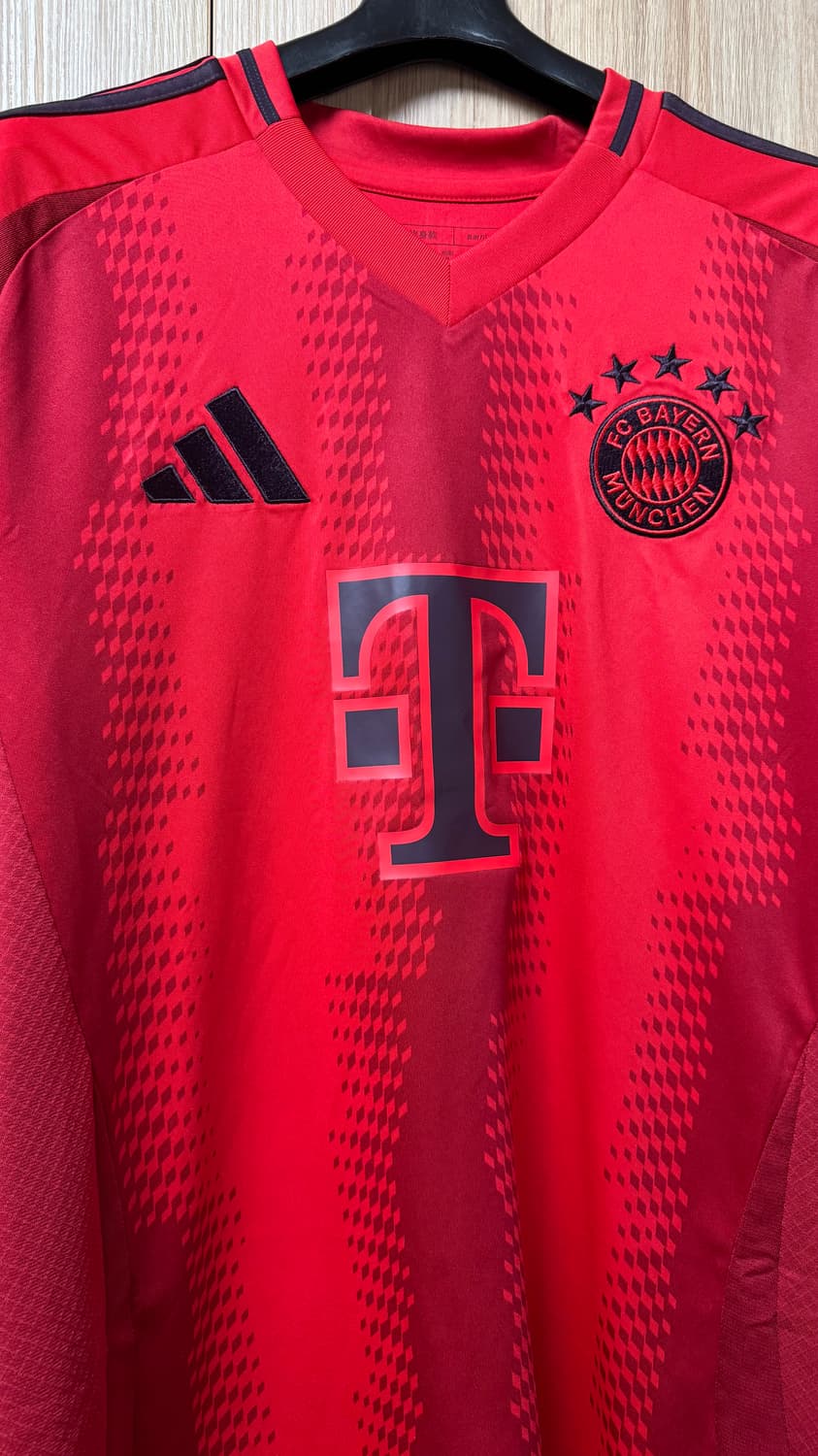 아디다스 24/25 바이에른뮌헨 유니폼 L 뮐러 상품이미지4