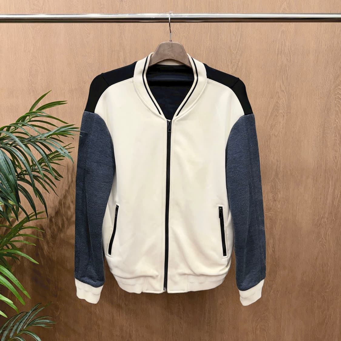 솔리드옴므 집업 자켓 블록 배색 디테일 레귤러핏 아이보리 블랙 그레이 상품이미지1