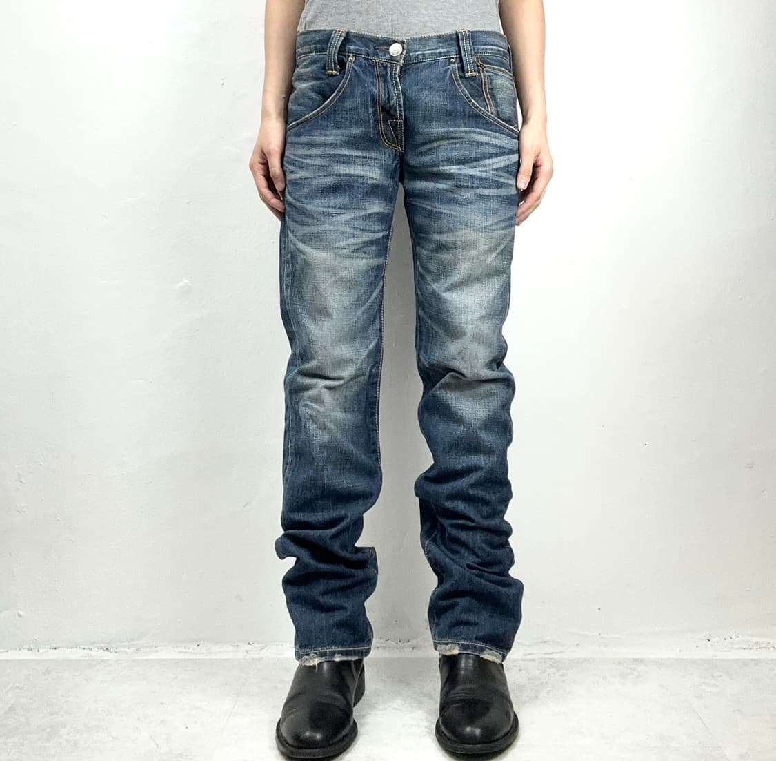 Levi’s 2000s 519 Japanese Line Slim Stra 상품이미지2