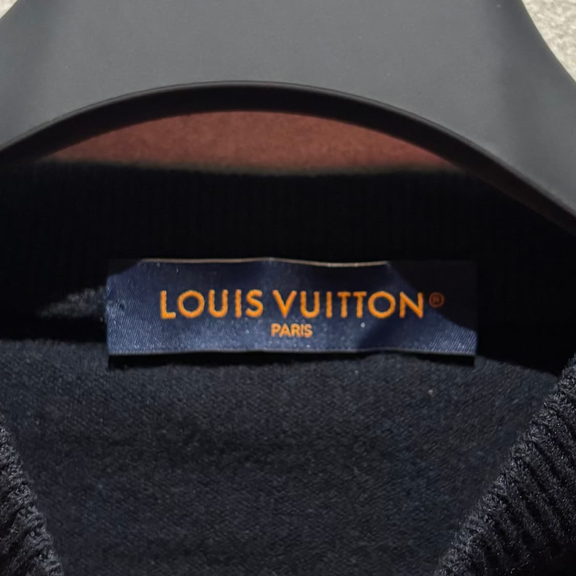 A+ / S (98) 루이비통 모노그램 믹스 캐시미어 니트 블랙 & 블루 상품이미지2