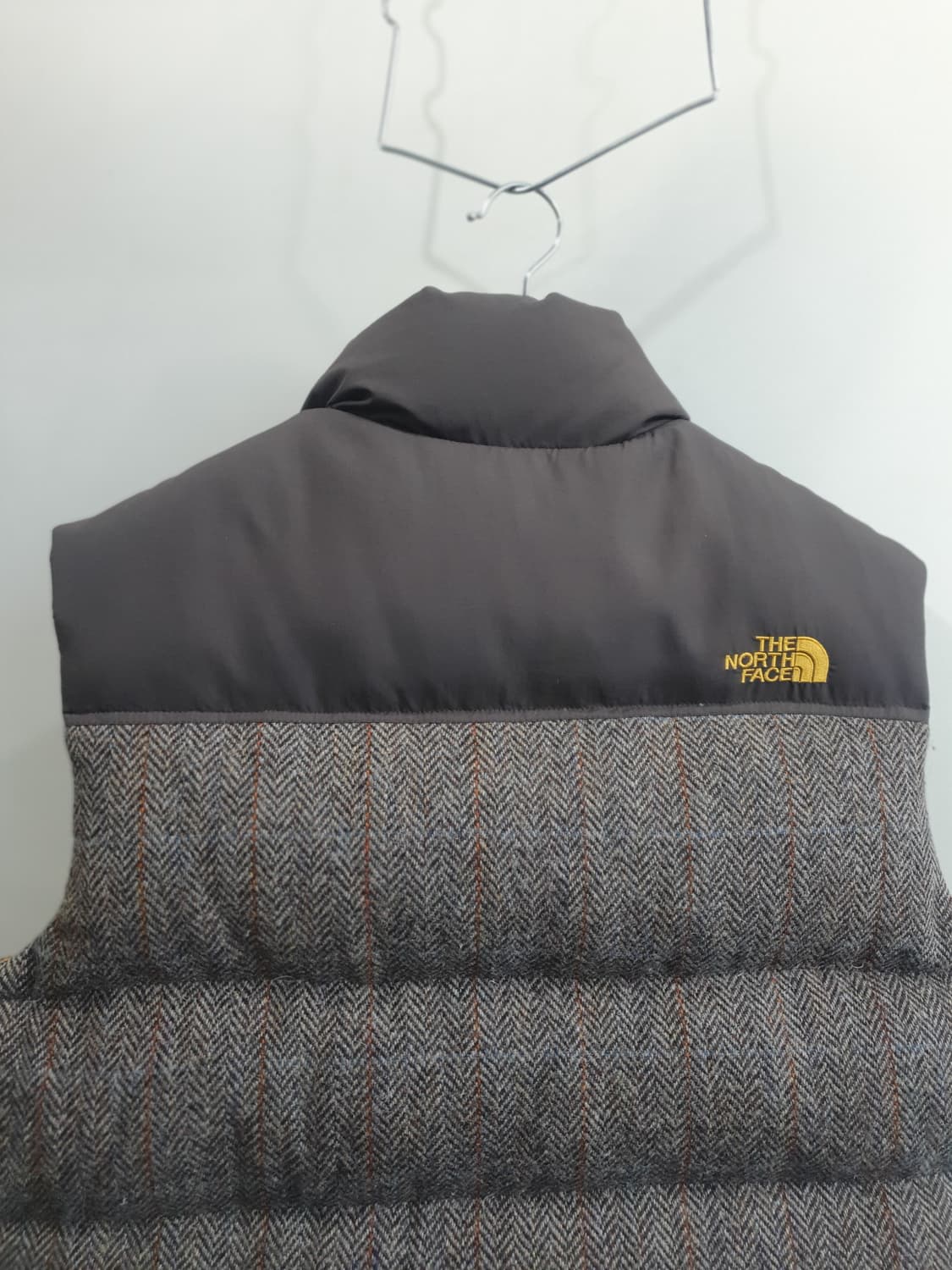 노스페이스 헤링본 패딩 조끼 상품이미지5