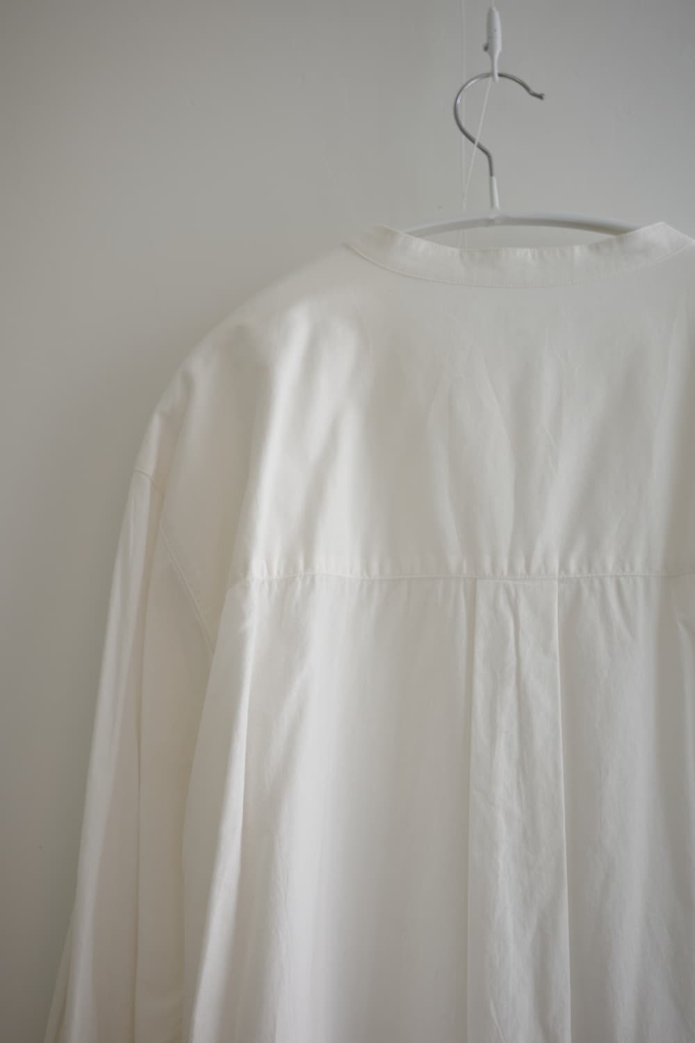 Niko and  아이보리 핀턱 롱 셔츠 남방 상품이미지6