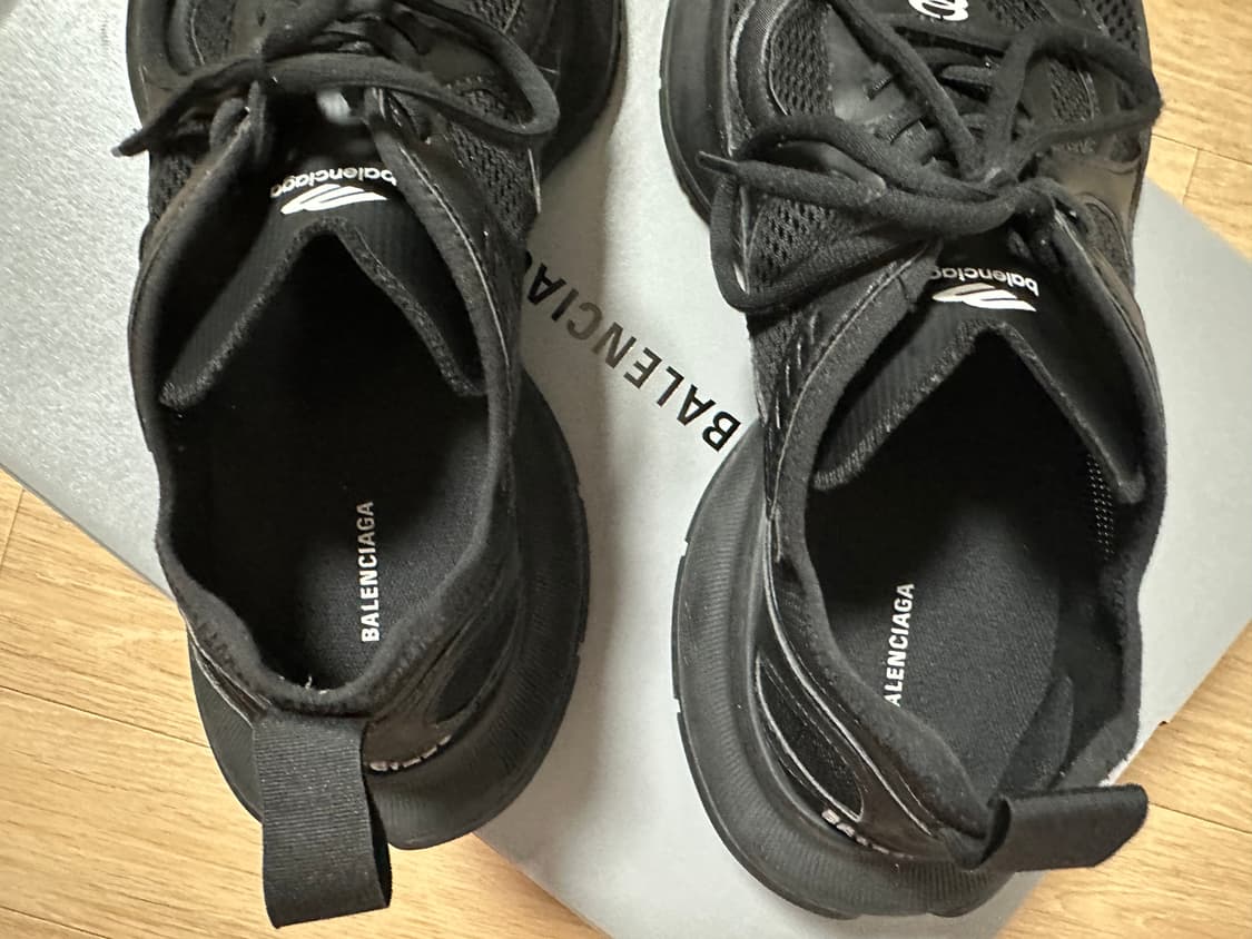 발렌시아가 서킷 41사이즈 상품이미지4